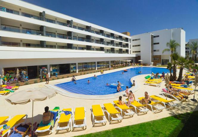 Imagen general del Aparthotel Alfagar Alto Da Colina. Foto 11