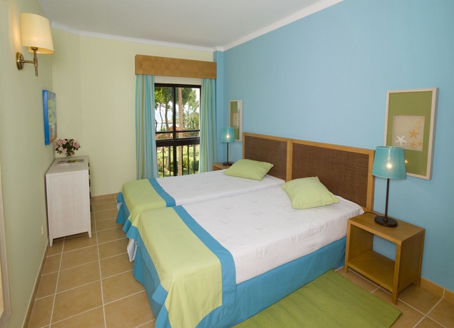 Imagen de la habitación del Aparthotel Alfagar Village. Foto 2