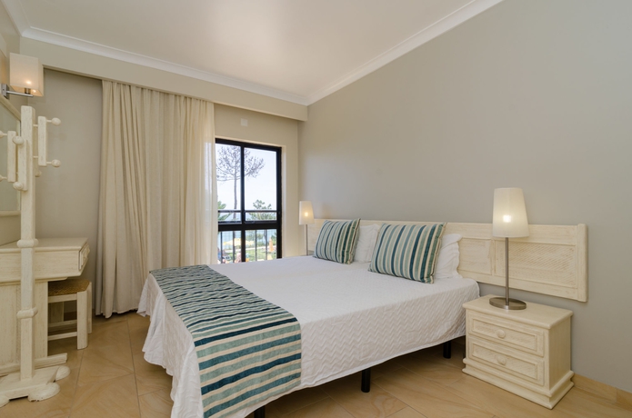 Imagen de la habitación del Aparthotel Alfagar Village. Foto 3