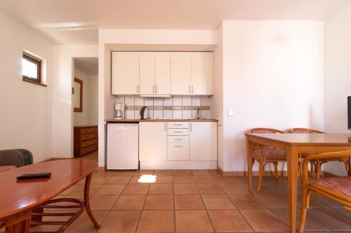 Imagen de la habitación del Aparthotel Alfas Oasis. Foto 6
