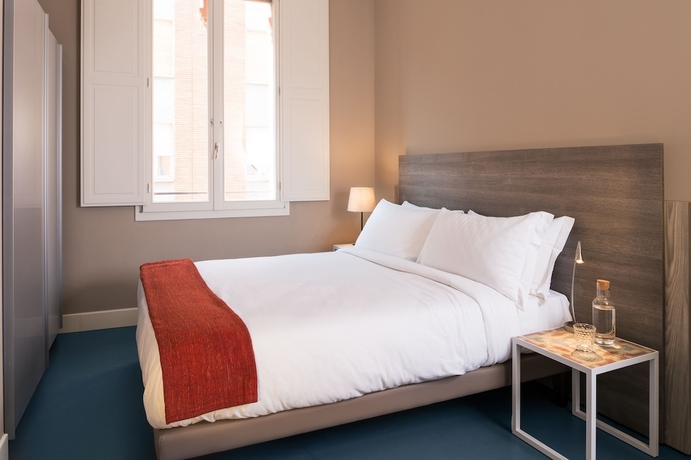Imagen de la habitación del Aparthotel Almarossa. Foto 2
