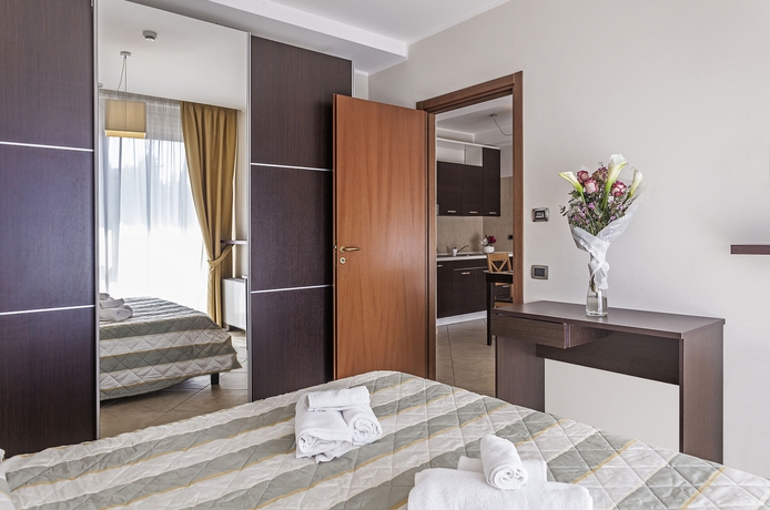 Imagen de la habitación del Aparthotel Anghel. Foto 13