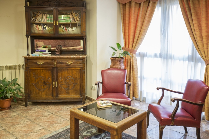 Imagen de los interiores del Aparthotel Annapurna. Foto 14