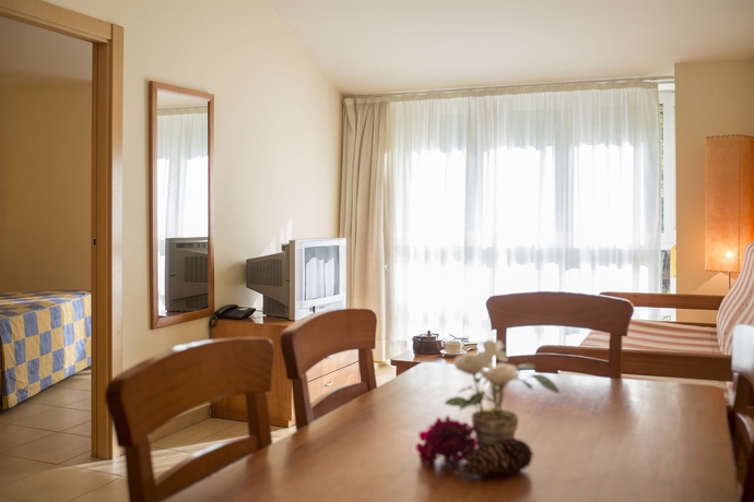 Imagen de la habitación del Aparthotel Annapurna. Foto 5