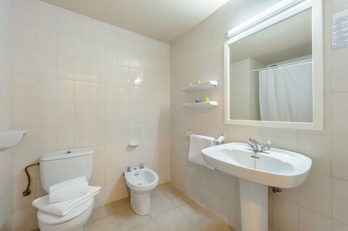 Imagen de la habitación del Aparthotel Aparhotel Vibra Club Maritim. Foto 11