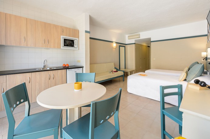 Imagen de la habitación del Aparthotel Aparhotel Vibra Club Maritim. Foto 16