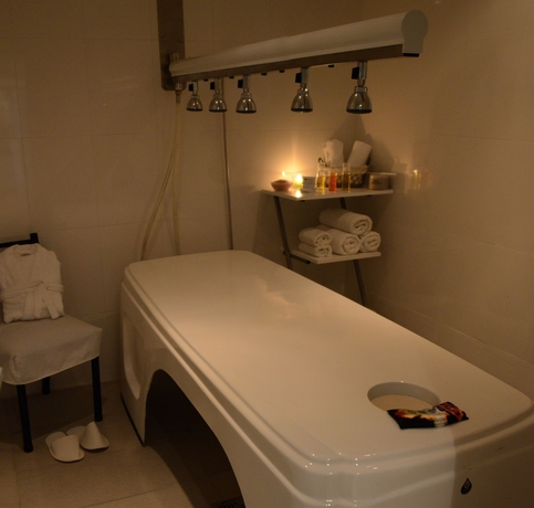 Imagen de los interiores del Aparthotel Apart Hotel & Spa Congreso. Foto 7