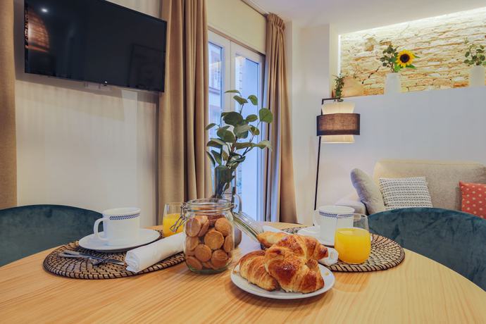 Imagen de la habitación del Aparthotel Apartamentos Magna Sevilla. Foto 2