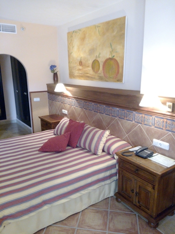 Imagen de la habitación del Aparthotel Apartamentos Mexico. Foto 6