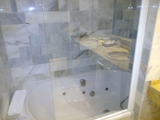 Imagen de la habitación del Aparthotel Apartamentos Mexico. Foto 8