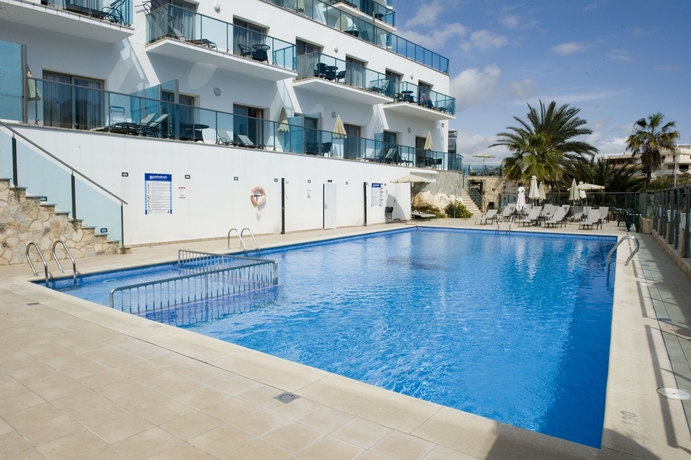 Imagen general del Aparthotel Apartamentos Portodrach. Foto 1