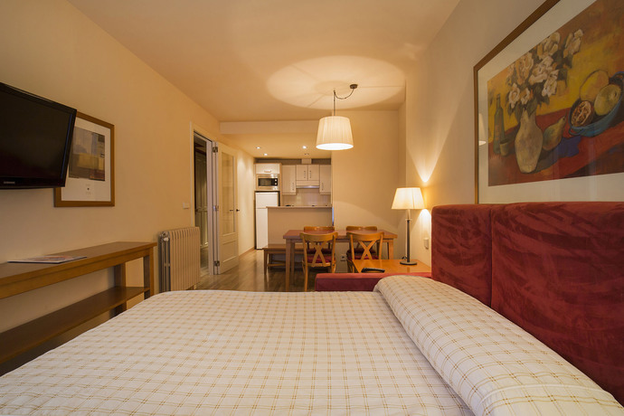 Imagen general del Aparthotel Apartaments Shusski. Foto 4