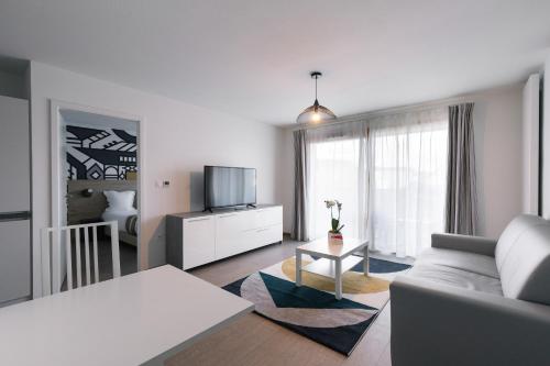 Imagen de la habitación del Aparthotel Aparthotel Adagio B&acirc;le Mulhouse Aeroport. Foto 16