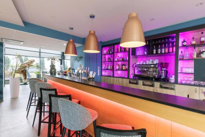 Imagen del bar/restaurante del Aparthotel Aparthotel Adagio B&acirc;le Mulhouse Airport. Foto 2