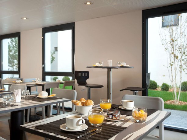 Imagen general del Aparthotel Aparthotel Adagio Lyon Patio Confluence. Foto 1