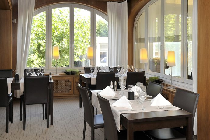 Imagen del bar/restaurante del Aparthotel Aparthotel-aarau-WEST Swiss Quality. Foto 3