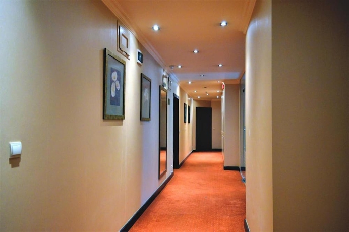 Imagen de los interiores del Aparthotel Aparthouse Borovo. Foto 13