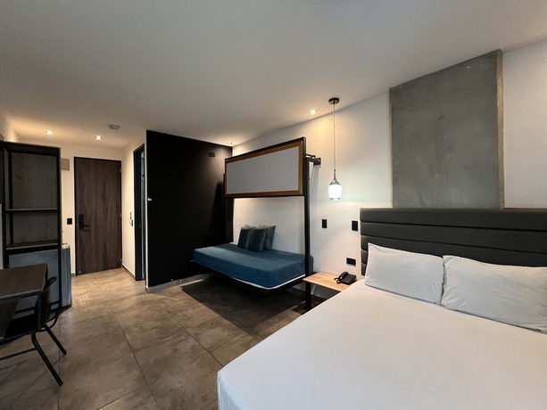 Imagen de la habitación del Aparthotel Apartments Pool and Rooftop Downtown. Foto 11