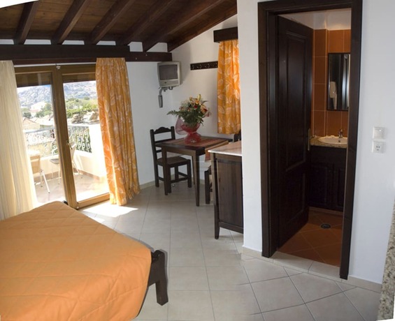 Imagen de la habitación del Aparthotel Aphrodite Lemnos. Foto 10