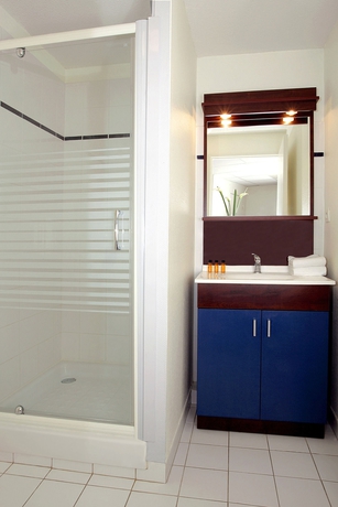 Imagen de la habitación del Aparthotel Appart'city Classic Antibes. Foto 6