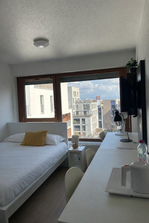 Imagen de la habitación del Aparthotel Apparteo Strasbourg. Foto 6