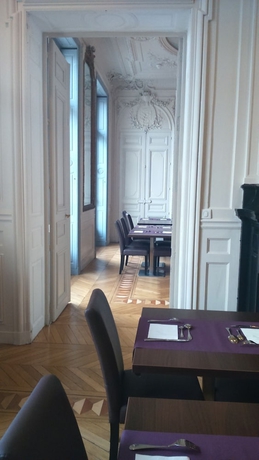 Imagen del bar/restaurante del Aparthotel Appart'h&ocirc;tel Odalys City - Montpellier Centre Gare Saint Roch. Foto 2