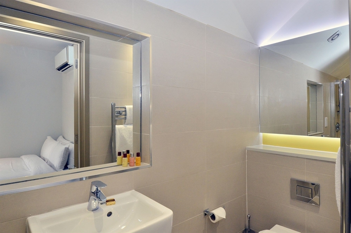 Imagen de la habitación del Aparthotel Arch. Foto 5