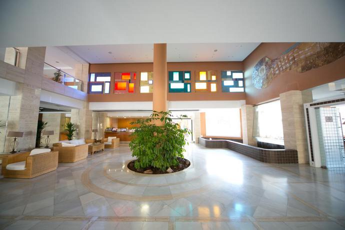 Imagen de los interiores del Aparthotel Arena Center. Foto 21