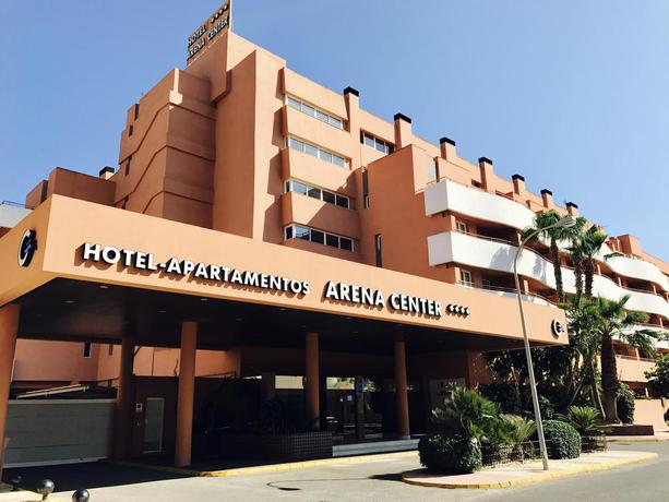 Imagen de los exteriores del Aparthotel Arena Center. Foto 17
