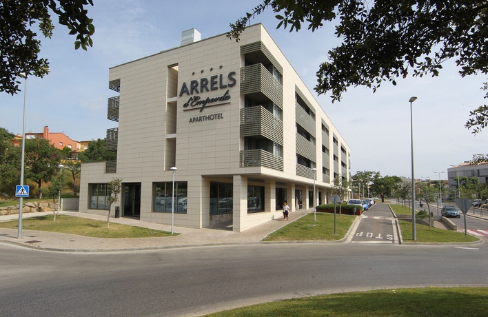 Imagen de los exteriores del Aparthotel Arrels D'empord&agrave;. Foto 13