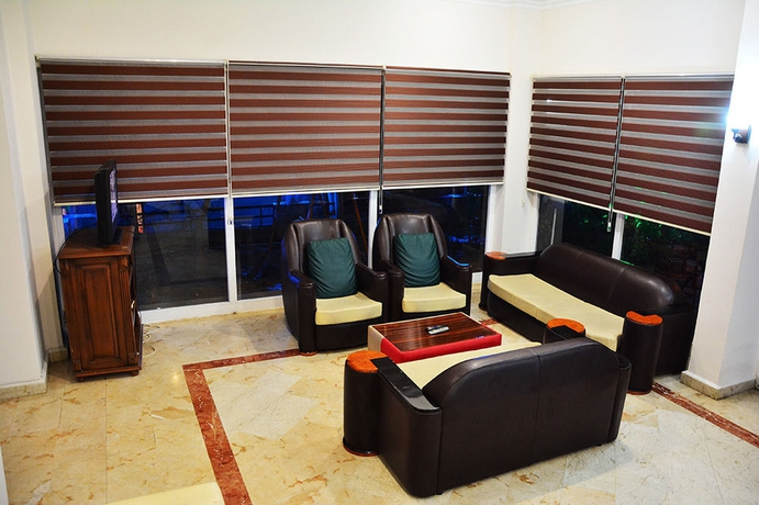 Imagen de los interiores del Aparthotel Arsi Sweet Suit Hotel. Foto 10