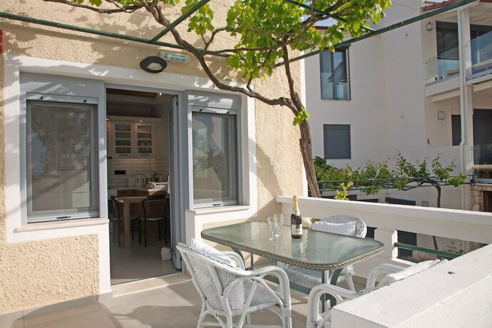 Imagen general del Aparthotel Artemis Village Apartments and Studios. Foto 3