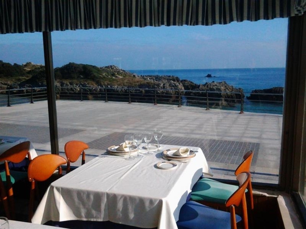 Imagen del bar/restaurante del Aparthotel Astuy ***. Foto 4