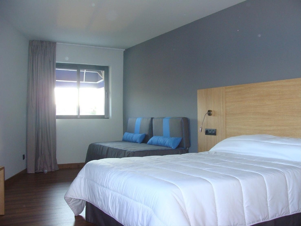 Imagen de la habitación del Aparthotel Astuy ***. Foto 5