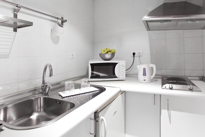Imagen de la habitación del Aparthotel Atenea Valles. Foto 4