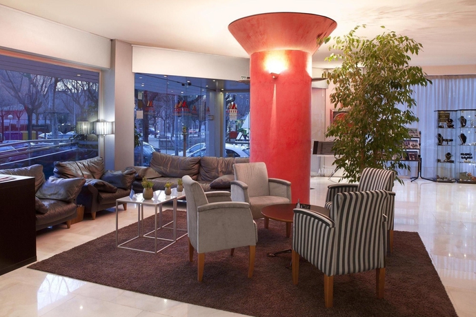 Imagen de los interiores del Aparthotel Atenea Valles. Foto 15