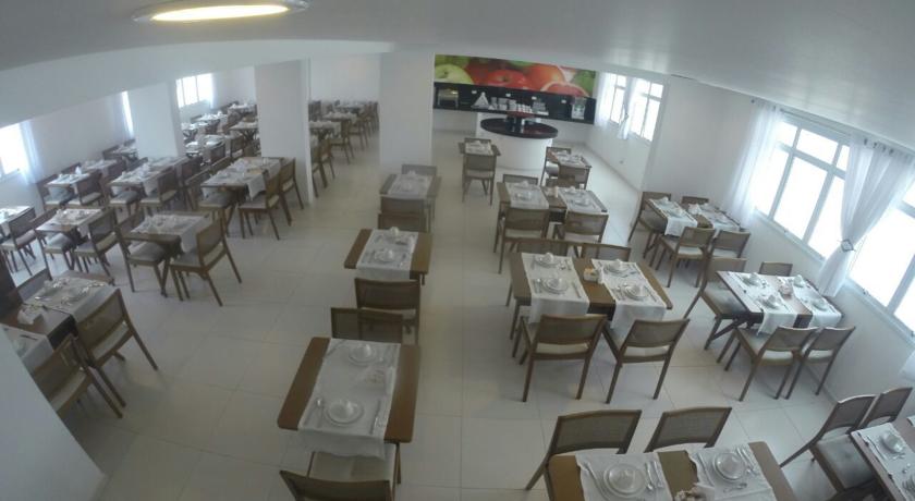 Imagen general del Aparthotel Atl&acirc;ntico Golden Apart Hotel. Foto 5