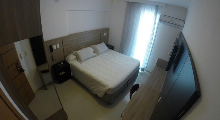 Imagen general del Aparthotel Atl&acirc;ntico Golden Apart Hotel. Foto 12