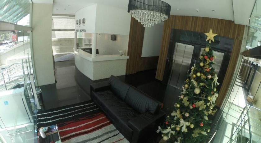 Imagen general del Aparthotel Atl&acirc;ntico Golden Apart Hotel. Foto 10