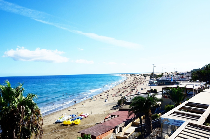 Imagen de los exteriores del Aparthotel Atlantic Beach Club. Foto 10