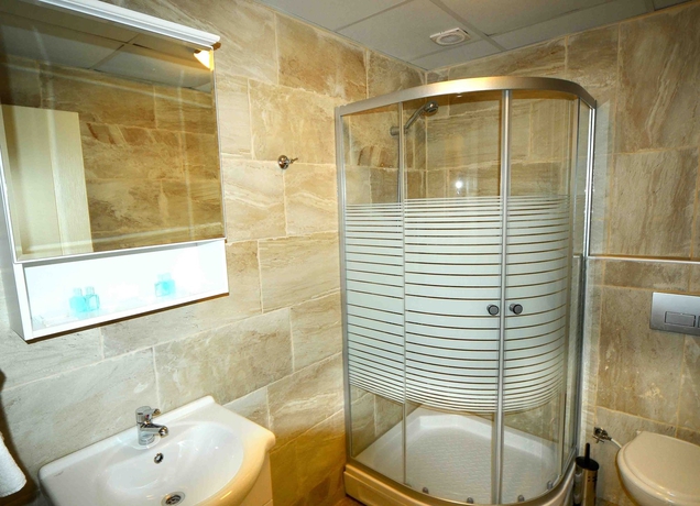 Imagen de la habitación del Aparthotel Atrium Suites. Foto 4