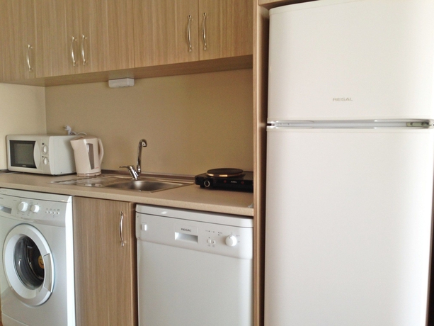 Imagen de la habitación del Aparthotel Atrium Suites. Foto 7