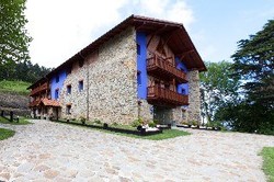 Imagen de la habitación del Aparthotel Atxurra. Foto 30