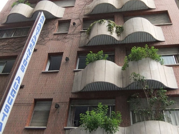 Imagen general del Aparthotel Augusta, Sarri&agrave;-Sant Gervasi. Foto 5