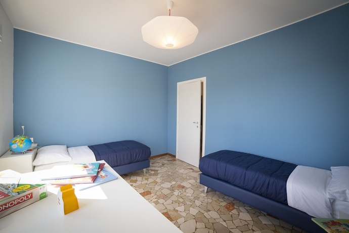 Imagen de la habitación del Aparthotel Aurum Gambara. Foto 10