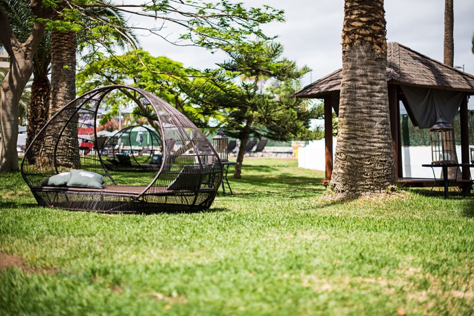 Imagen de los exteriores del Aparthotel Axel Beach Maspalomas - Adults Only. Foto 11