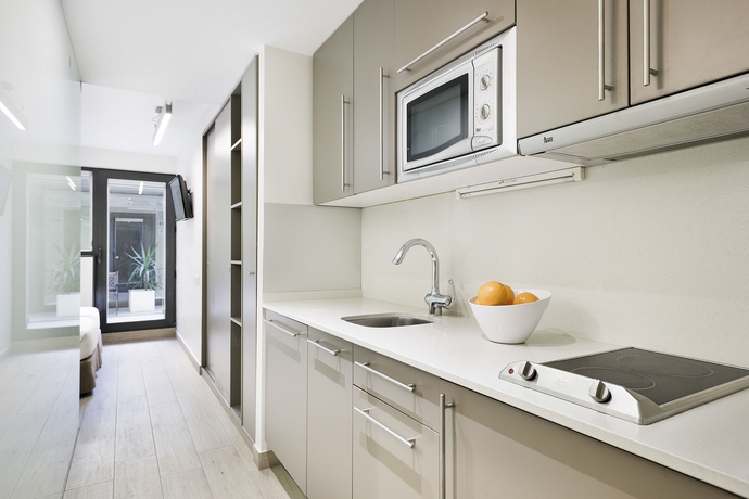 Imagen de la habitación del Aparthotel BCN Montjuic. Foto 7