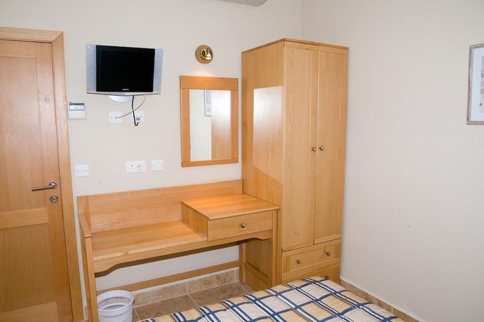 Imagen de la habitación del Aparthotel BLOCK. Foto 9