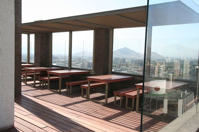 Imagen de los exteriores del Aparthotel BMB Suites Apart Hotel. Foto 12