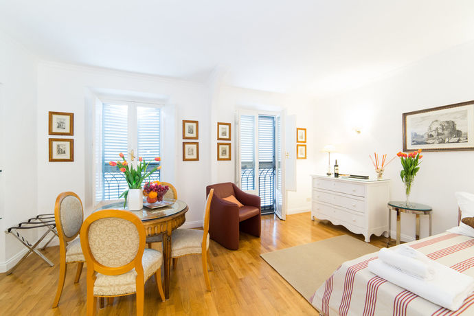 Imagen de los interiores del Aparthotel Babuino 79. Foto 16